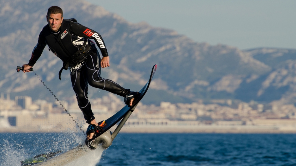 Pöörane lend innovaatilise Hoverboardiga